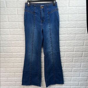 VANILLA STAR FLARE JEANS FRONT SEAM NO POCKETS WITH STRETCH RAW HEM SZ 5 or 27
